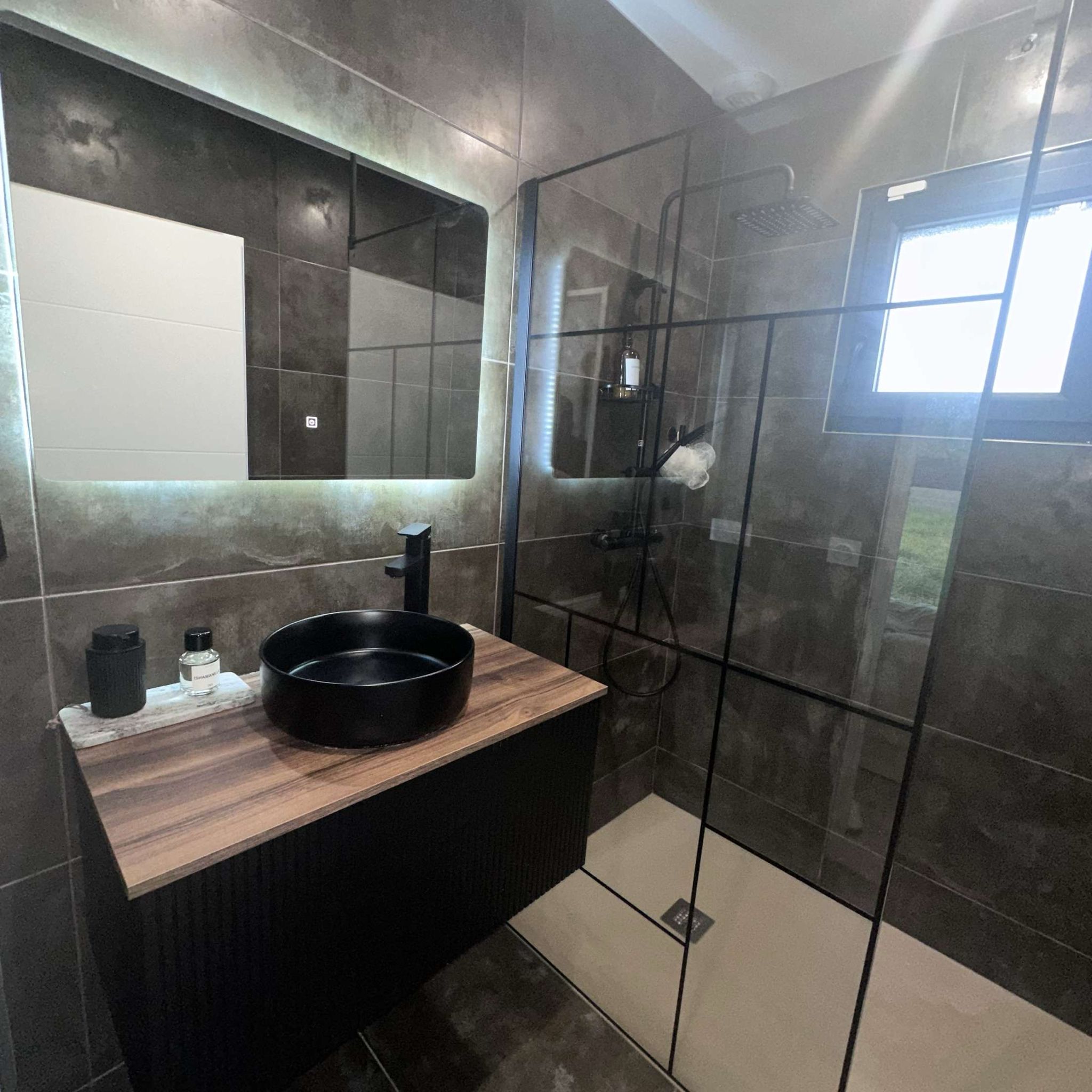 WhatsApp Image 2025-12-16 à 16.05.50_c34a4068 - Copie